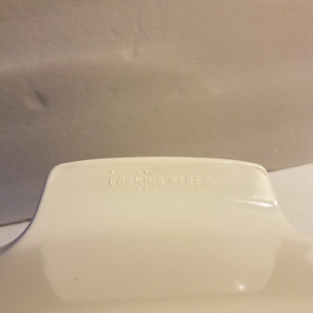 Corningware Garden Harvest 2 QT w Lid
